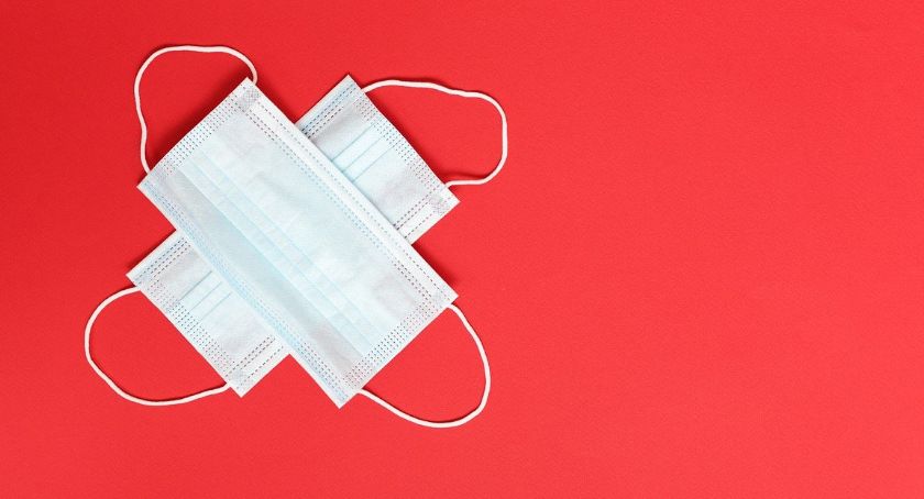 Ważne informacje dla osób na kwarantannie oraz starszych