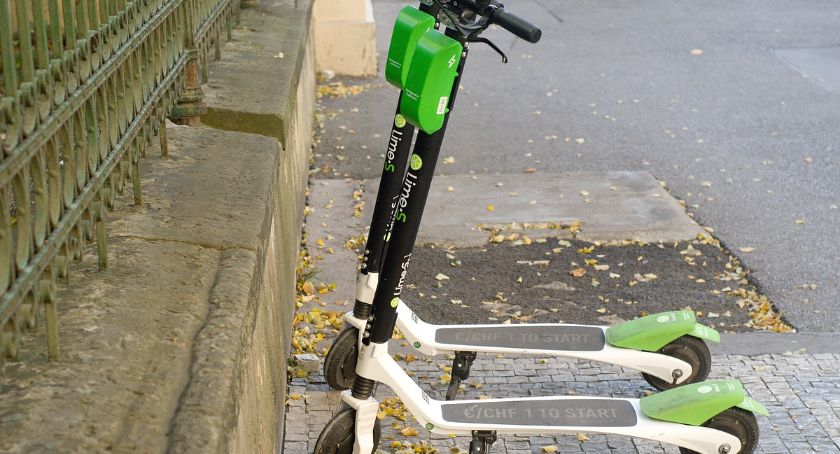 Za co dostaniesz mandat korzystając z hulajnogi elektrycznej?