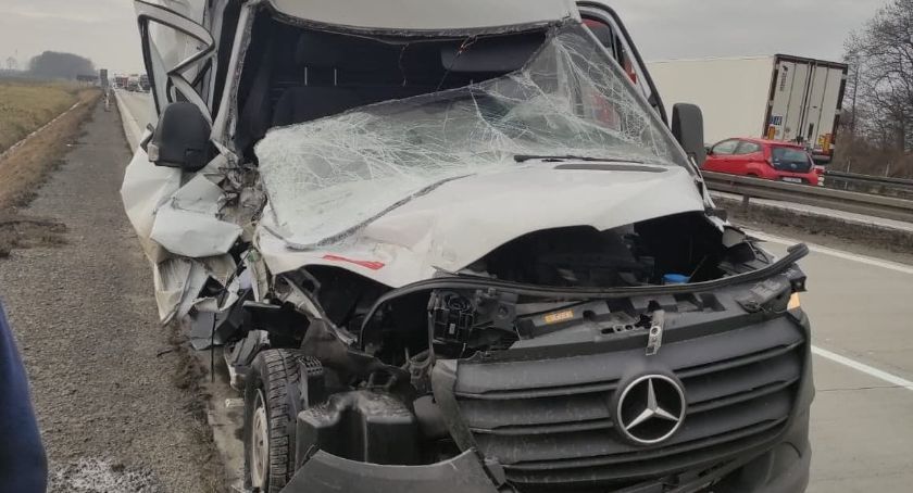 Kolizja na 144 km A4 w kierunku Wrocławia