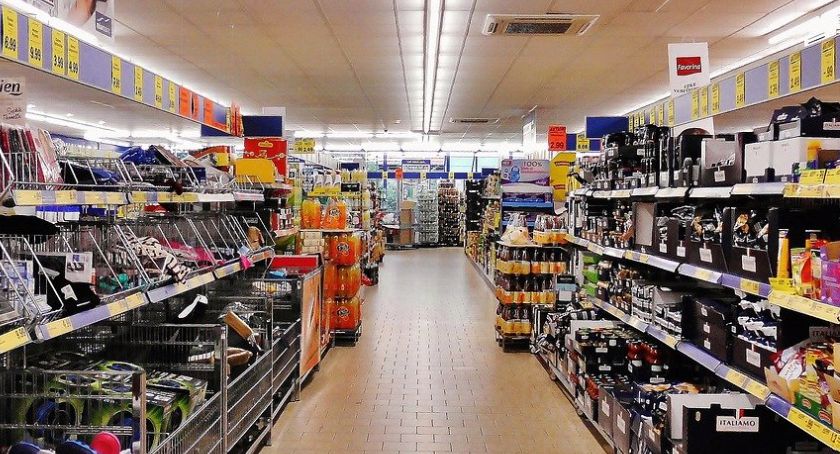 Majówka - jak będą funkcjonować sklepy?