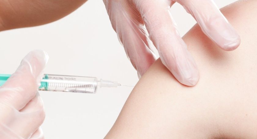 500 złotych dla zaszczepionych