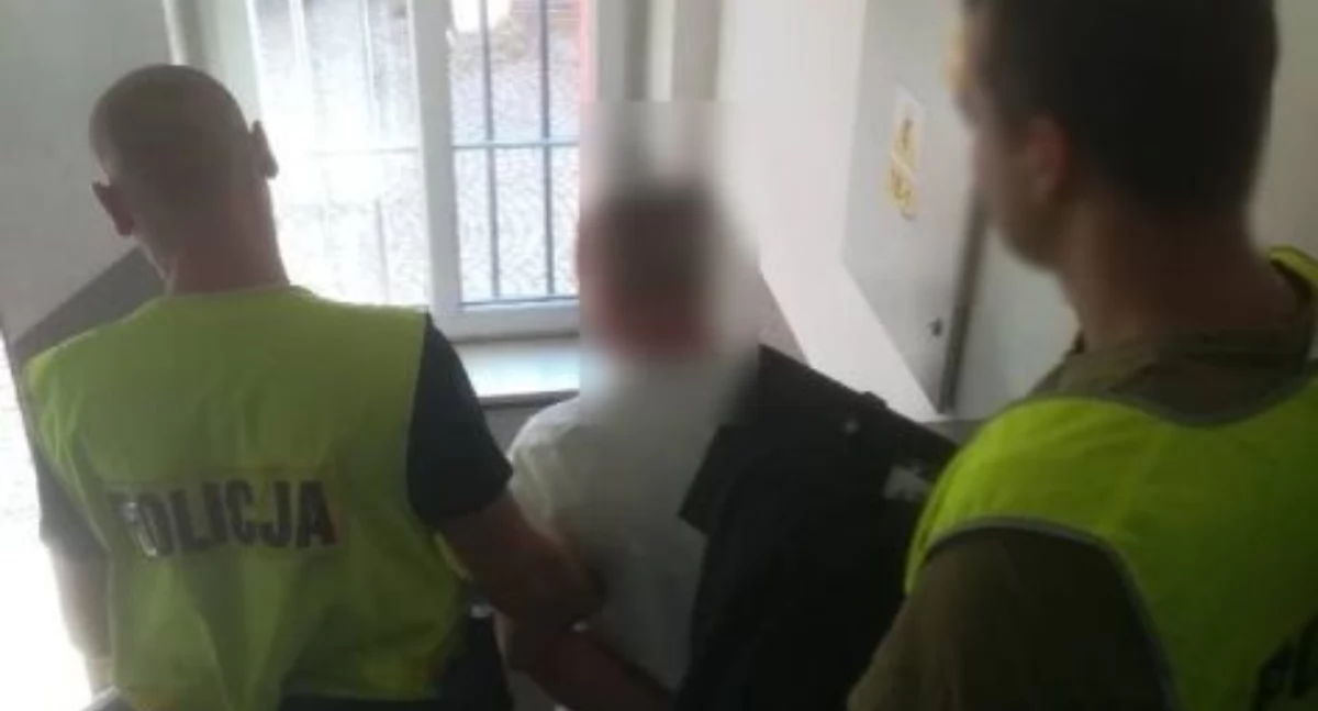 Interwencje, chronionego konwoju skradziono znaczną kwotę pieniędzy Sprawcy rekach policji - zdjęcie, fotografia