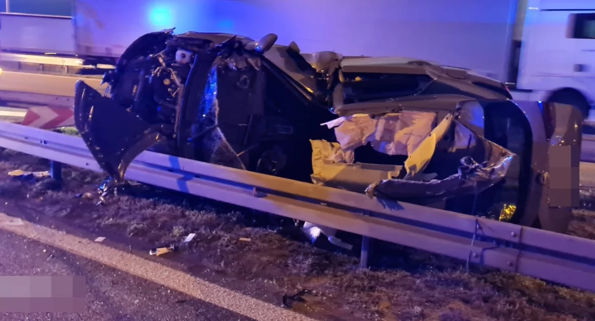 Autostrada A4, Tragiczny wypadek zjeździe Jedna osoba poniosła śmierć miejscu - zdjęcie, fotografia