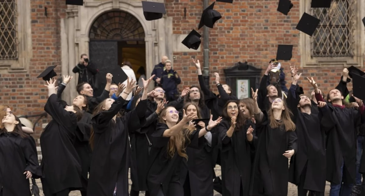 24wroclaw, Gaudeamus Igitur jutro początek akademickiego szkolnego Wrocławiu - zdjęcie, fotografia
