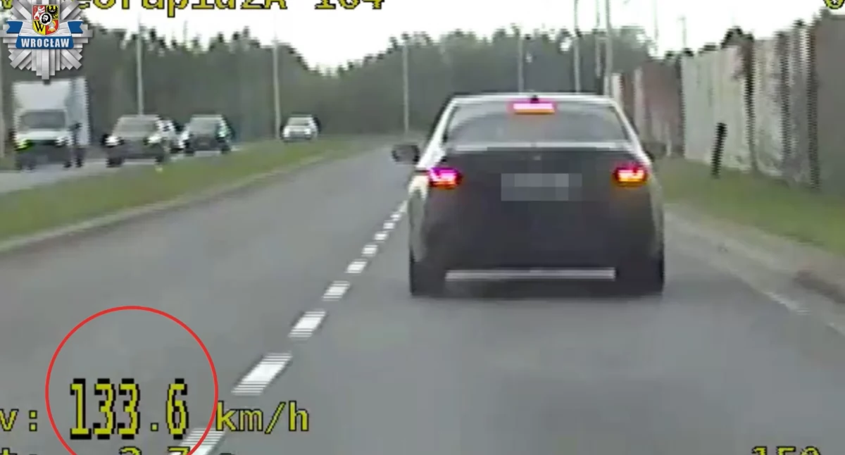 Interwencje, Pędził swoim km/h! letni kierowca oświadczył spieszy lekarza mandatu przyjmie - zdjęcie, fotografia