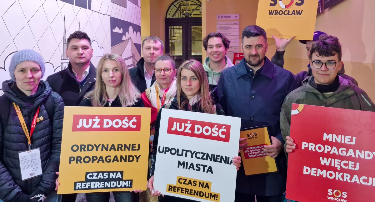 Miasto, Referendum sprawie odwołania prezydenta Jacka Sutryka Anonimowa sonda artykule - zdjęcie, fotografia