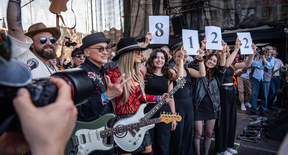 24wroclaw, „Hey Joe” rekordowe gitary! - zdjęcie, fotografia