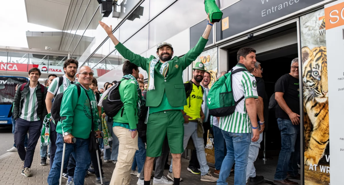 24wroclaw, Rekordowy Porcie Lotniczym Wrocław - zdjęcie, fotografia