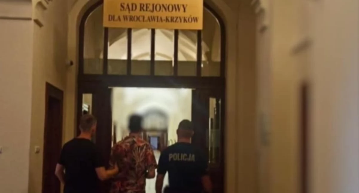 Ugryzł policjanta na Dworcu Głównym PKP we Wrocławiu. Tymczasowy areszt dla agresywnego 26-latka z blisko kilogramem narkotyków