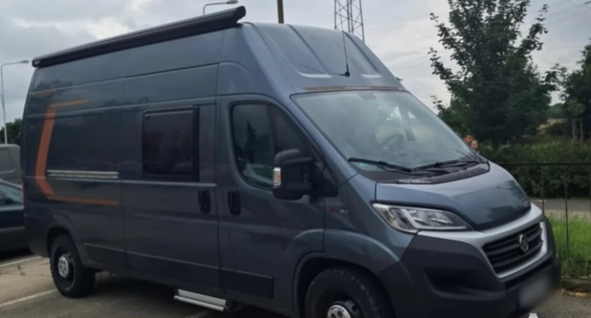 Interwencje, Ukradziony Niemczech kamper odzyskany Wałbrzychu latek trafił aresztu paserstwo - zdjęcie, fotografia