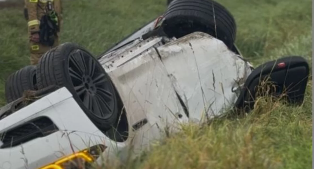 Dachowanie na Wrocławskiej w Długołęce. Policja ustala okoliczności wypadku