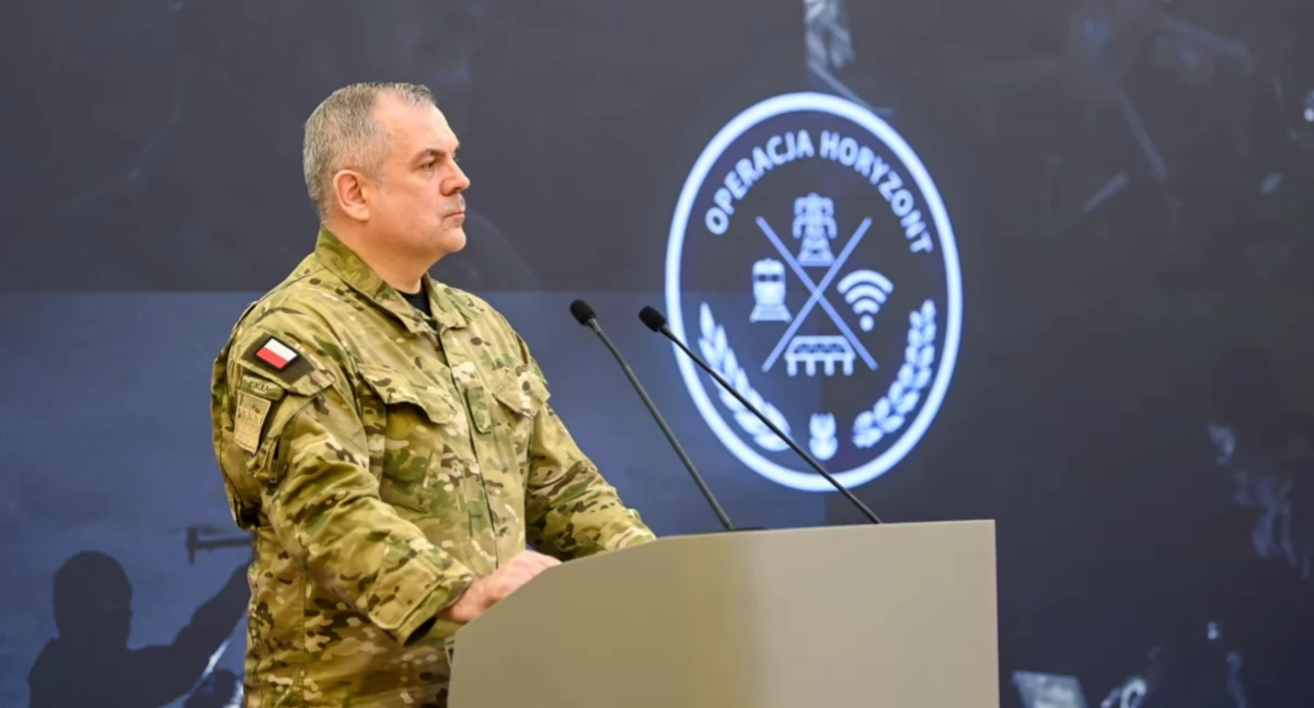 Polska uruchamia aplikację do zgłaszania podejrzanych zdarzeń w ramach operacji Horyzont. Rząd i wojsko apelują do Polaków o zwiększoną czujność