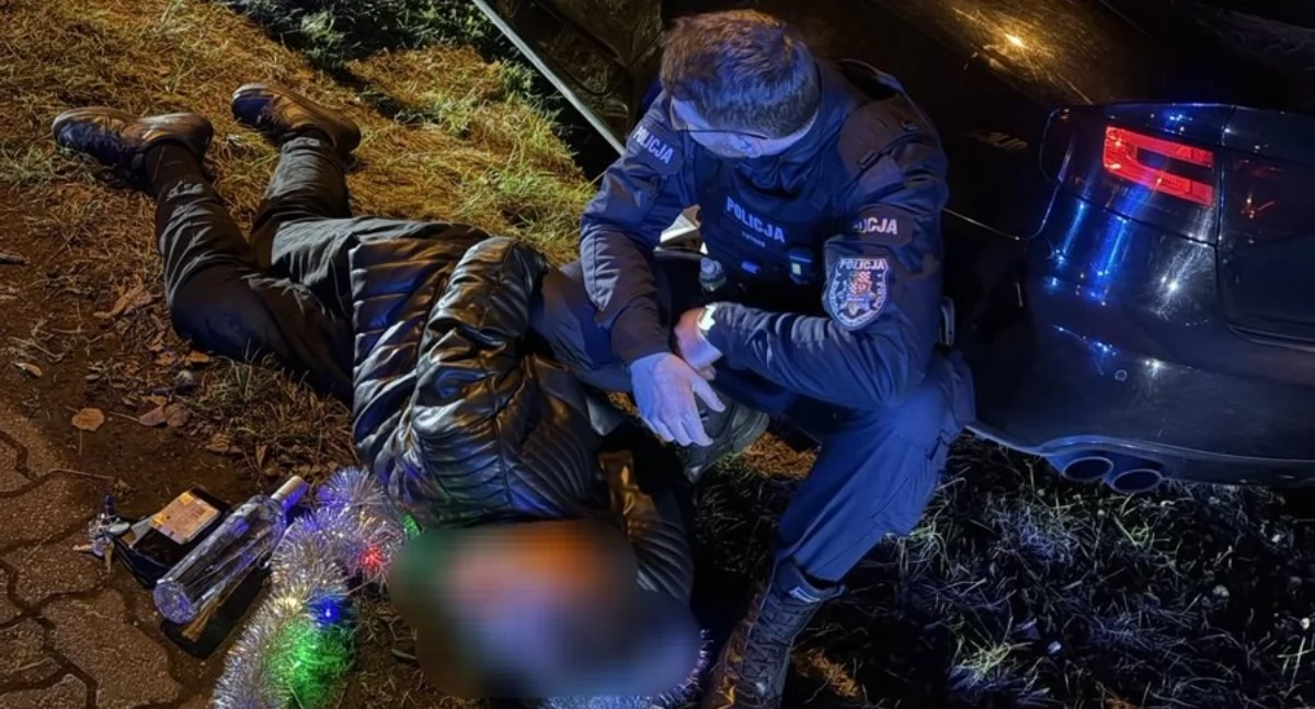 Wypadki drogowe, promila ucieczka przed policją latek zatrzymany niebezpiecznym pościgu Oławie - zdjęcie, fotografia