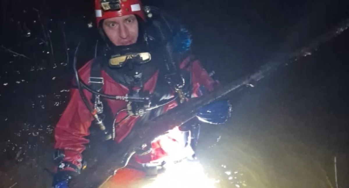 24wroclaw, Amunicja broń zatopione Sensacyjne odkrycie nurka Jeziorze Pilchowickim - zdjęcie, fotografia