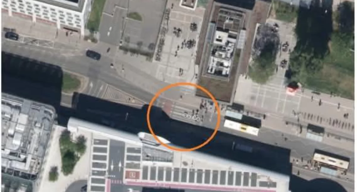 24wroclaw, sygnalizacja Dworcu Głównym Wrocławiu Koniec niebezpiecznym przechodzeniem przez jezdnię - zdjęcie, fotografia