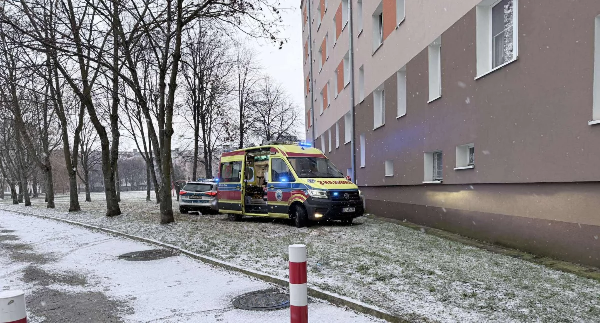 24wroclaw, Tragedia Jeleniej Górze letnia kobieta zginęła upadku Wiłkomirskiego - zdjęcie, fotografia