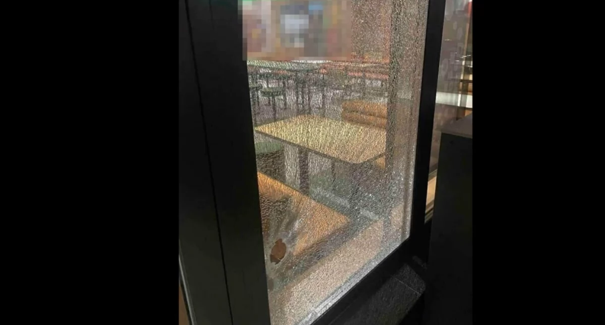 Interwencje, Strzelał restaurację Lubinie samochodzie miał pół narkotyków nielegalną broń - zdjęcie, fotografia