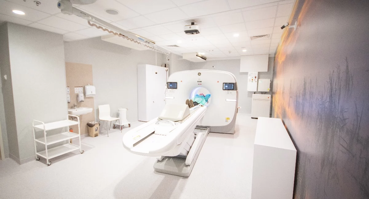 24wroclaw, Nowoczesna pracownia PET/CT Wrocławiu Diagnostykę wspiera sztuczna inteligencja - zdjęcie, fotografia
