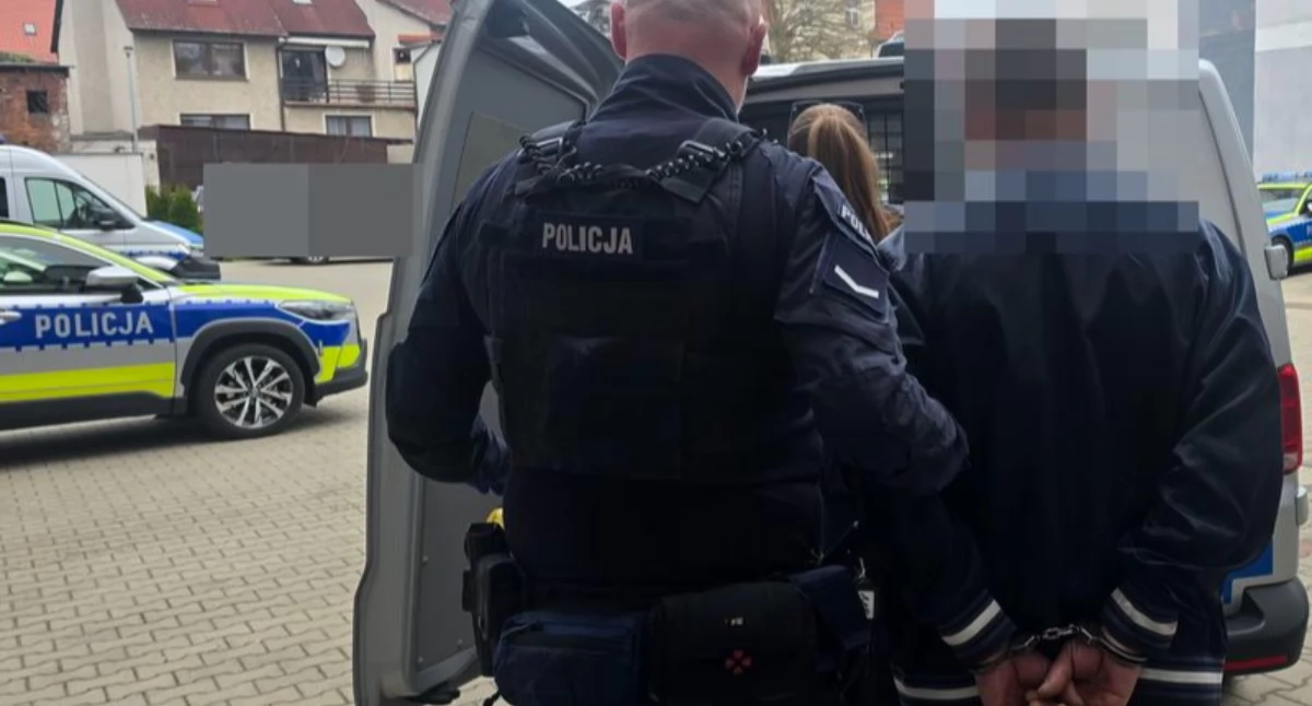 Interwencje, latek wtargnął firmy siekierą Groził śmiercią zaatakował współpracowników zniszczył mienie - zdjęcie, fotografia