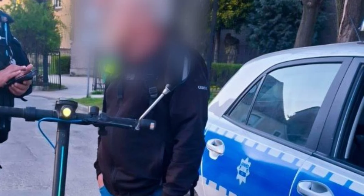 Interwencje, Jechał hulajnogą klapkach miał promila latek ukarany wysokim mandatem - zdjęcie, fotografia