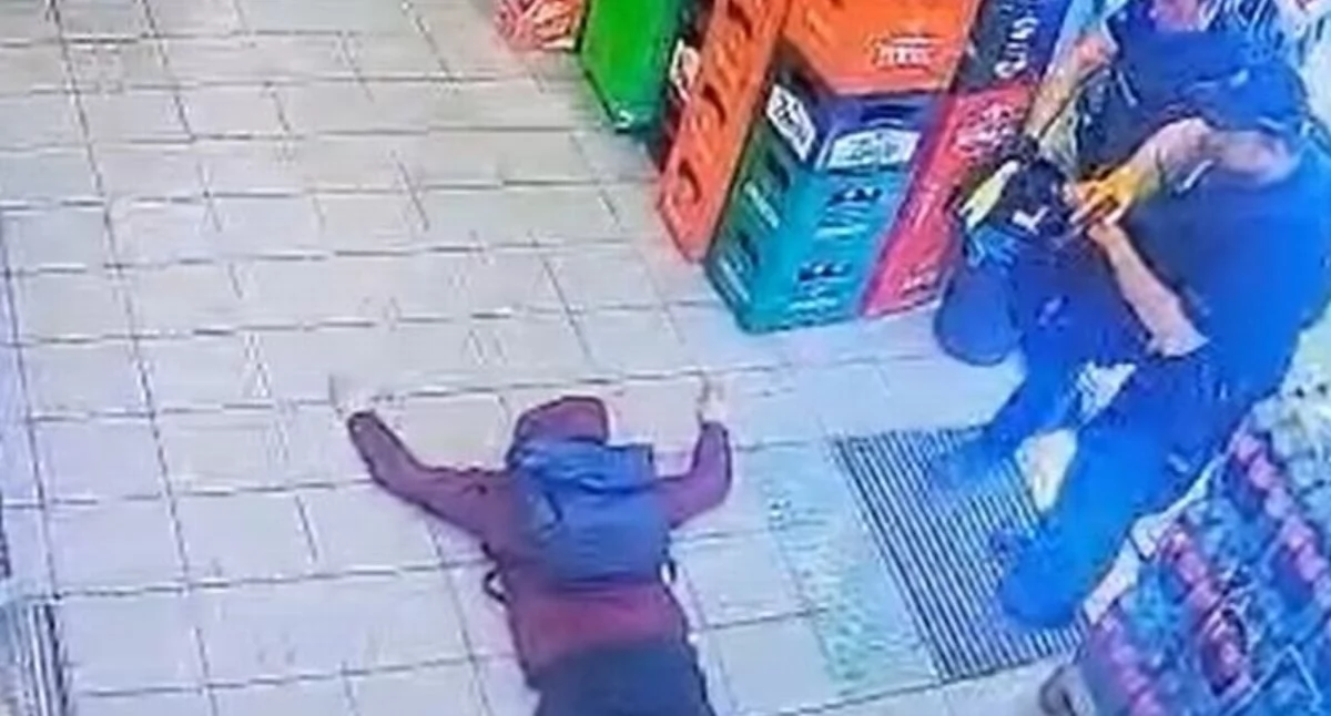 Interwencje, Ukradł batoników Grozi nawet więzienia - zdjęcie, fotografia