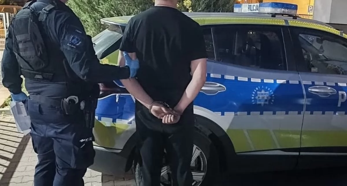 Interwencje, Biały proszek twarzy zdradził kierowcę latek maił sobie narkotyki prowadził sądowego zakazu - zdjęcie, fotografia
