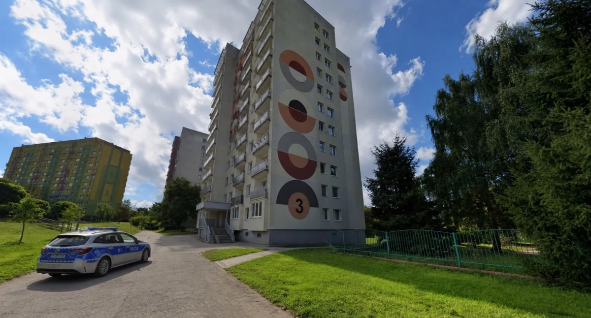 Interwencje, Krwawa Lubinie młode osoby zastrzelone mieszkaniu Przylesiu - zdjęcie, fotografia