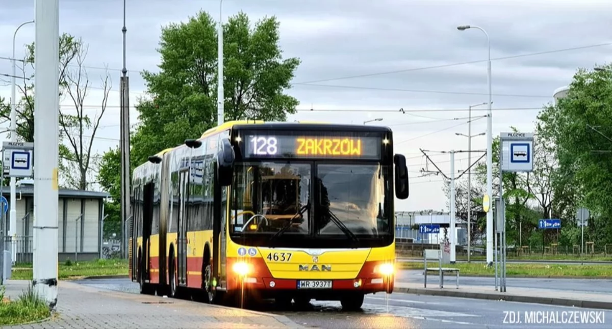 24wroclaw, Koniec letniej współpracy Wrocław firmą Michalczewski Miasto przejmuje pełną obsługę autobusów - zdjęcie, fotografia