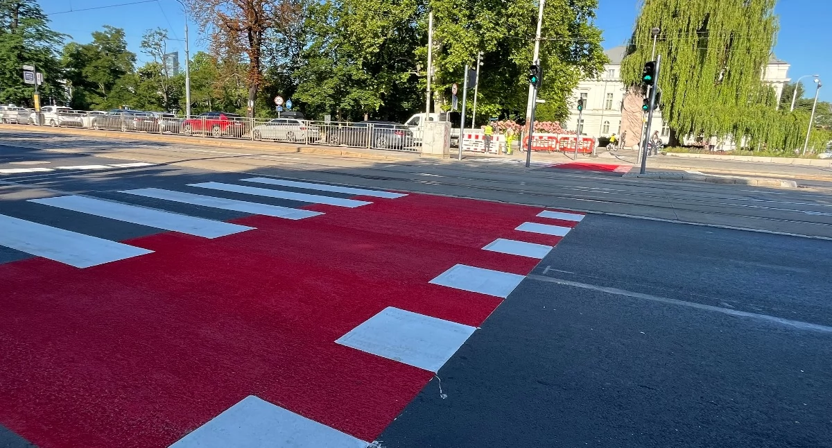 Nowe przejście przy Bastionie Sakwowym już działa. Centrum Wrocławia zyskało wygodniejsze połączenie pieszo-rowerowe