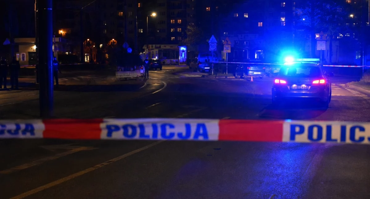 Interwencje, Dramat Wrocławiu letni Ukrainiec zaatakował kobietę nożem Poszkodowana walczy życie szpitalu - zdjęcie, fotografia