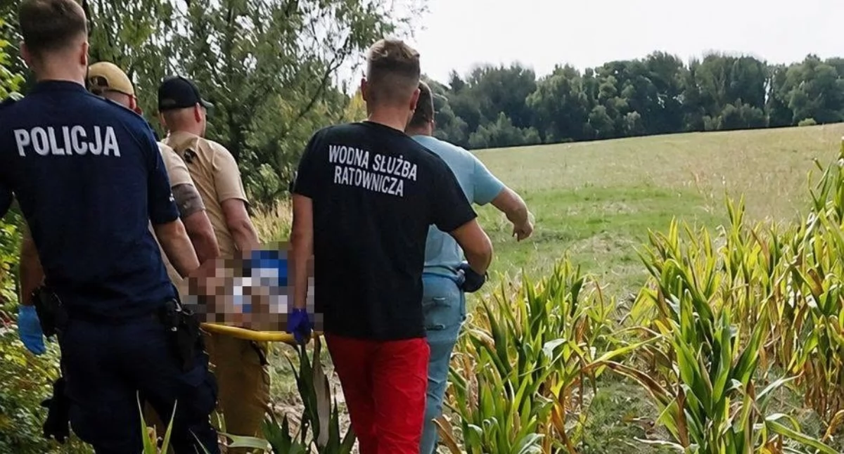 Zaginął senior cierpiący na demencję. Odnaleziono go w polu niedaleko domu