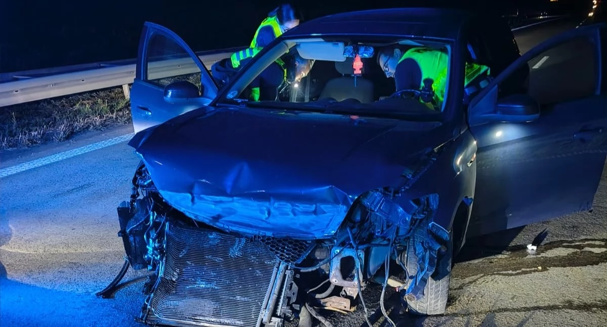 Rozbił auto na A4 i upozorował porwanie. 24-latek skłamał, bo bał się reakcji rodziców
