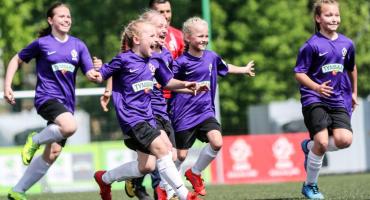Dolnośląskie talenty piłkarskie w grze: ruszają wojewódzkie finały Turnieju „Z Podwórka na Stadion o Puchar Tymbarku”. 