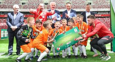 Przed meczem Polska-Belgia na PGE Narodowym poznaliśmy zwycięzców XXII edycji Turnieju „Z Podwórka na Stadion o Puchar Tymbarku”!