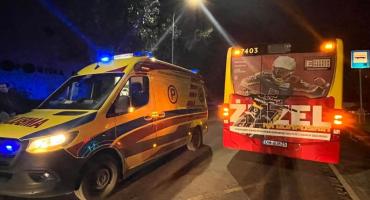 Bezdomny pobił kierowcę autobusu we Wrocławiu. Przezes MPK udostępnił nagranie.