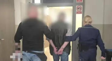Nietrzeźwy 54-latek zaatakował ratowników medycznych. Grozi mu więzienie