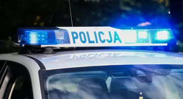 Groził Tuskowi, chciał zabić rodziców i uzbroić bezdomnych w 500 karabinów. 41-latek z Wrocławia trafił do aresztu