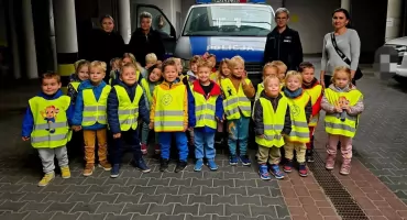 Policjantki z Oławy odwiedziły grupę Aniołków z przedszkola Kredka w Stanowicach