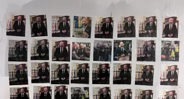 Atak na strażniczkę miejską we Wrocławiu. Sprawca rzucił w funkcjonariuszkę słoikiem z klejem