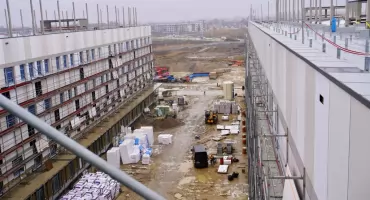 Nowy Szpital Onkologiczny we Wrocławiu przy ul. Hipokratesa rośnie szybciej niż planowano