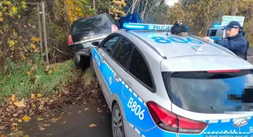 Wpadł po policyjnym pościgu. 35-latek wsiadł za kółko mimo zakazu, był pijany i naćpany