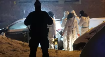 Brutalne zabójstwo funkcjonariuszy w radiowozie. Prokuratura ściga 27-letniego autora skandalicznego komentarza