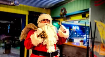 Mikołajki od Serca i premiera Sąsiedzkiej Przestrzeni Elfów. Nowa inicjatywa O!ławki łączy Wrocław przez cały grudzień