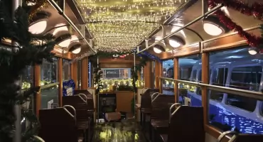 Świąteczny tramwaj Bałwanek od Klubu Sympatyków Transportu Miejskiego wyrusza w trasę po Wrocławiu. Zobacz trasę i rozkład jazdy