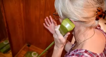 Nastolatki wciągnięte w bezwzględny proceder. Oszukiwały seniorów metodą na wnuczka