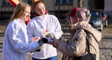 Wrocław rozdaje 700 czujek czadu dla seniorów i podatników programu Nasz Wrocław