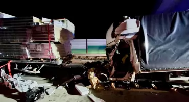 Tragiczny wypadek na autostradzie A4. Nie żyje kierowca busa