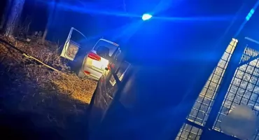 Pościg na trasie powiatu oławskiego. Kierowca był pijany i poszukiwany przez rodzinę