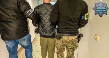 Recydywista w Kamiennej Górze atakował kobiety. Do funkcjonariuszy zgłosiła się kolejna ofiara