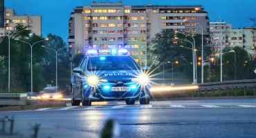 Ukrainiec prowadził auto z 2,5 promila alkoholu. Policja zatrzymała go, sąd wydał szybki wyrok, a Straż Graniczna wszczęła procedurę